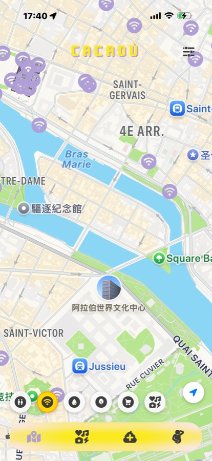 cacaou App 巴黎免费 WiFi 地图截图，显示公共热点点位